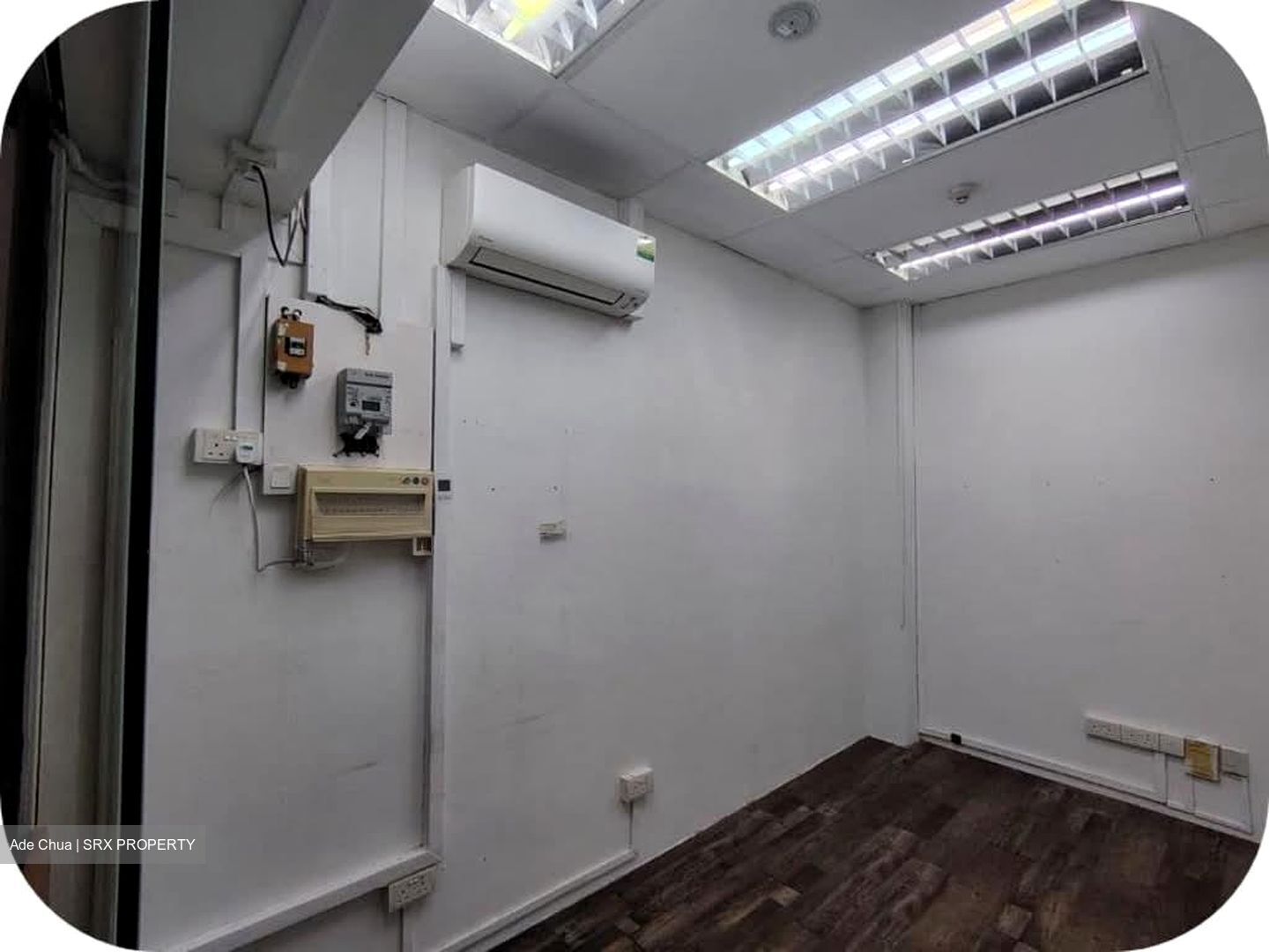 Aljunied Avenue 2 (D14), Retail #561880111
